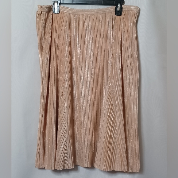 Anthropologie Maeve Ambra Pleated Pink Rose Metallic Midi Skirt. L - Picture 9 of 10